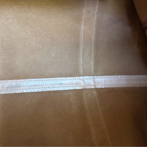 Celine macadam duffle with wear on the corners and rubbing on edges. - Picture 6 of 16